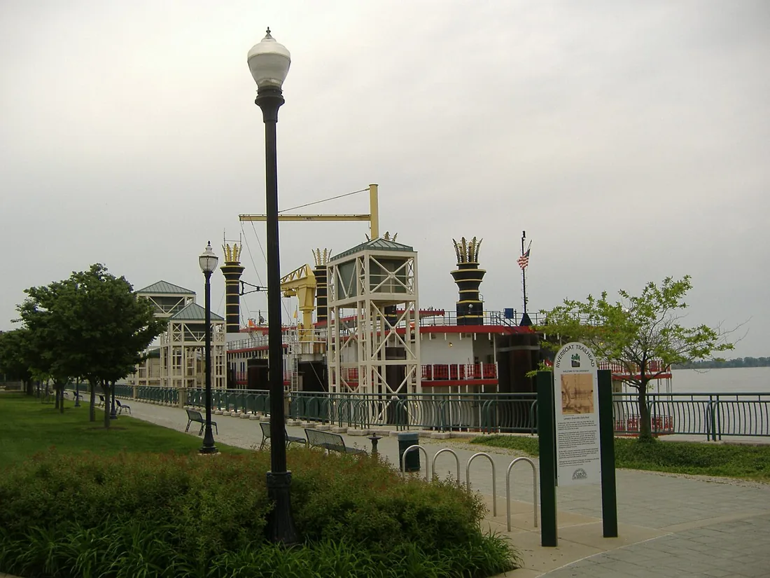 The Evansville riverboat casino (now Bally's Evansville) on the Ohio River